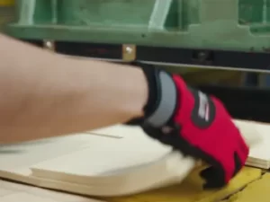 Sponge slicing: Figure 4