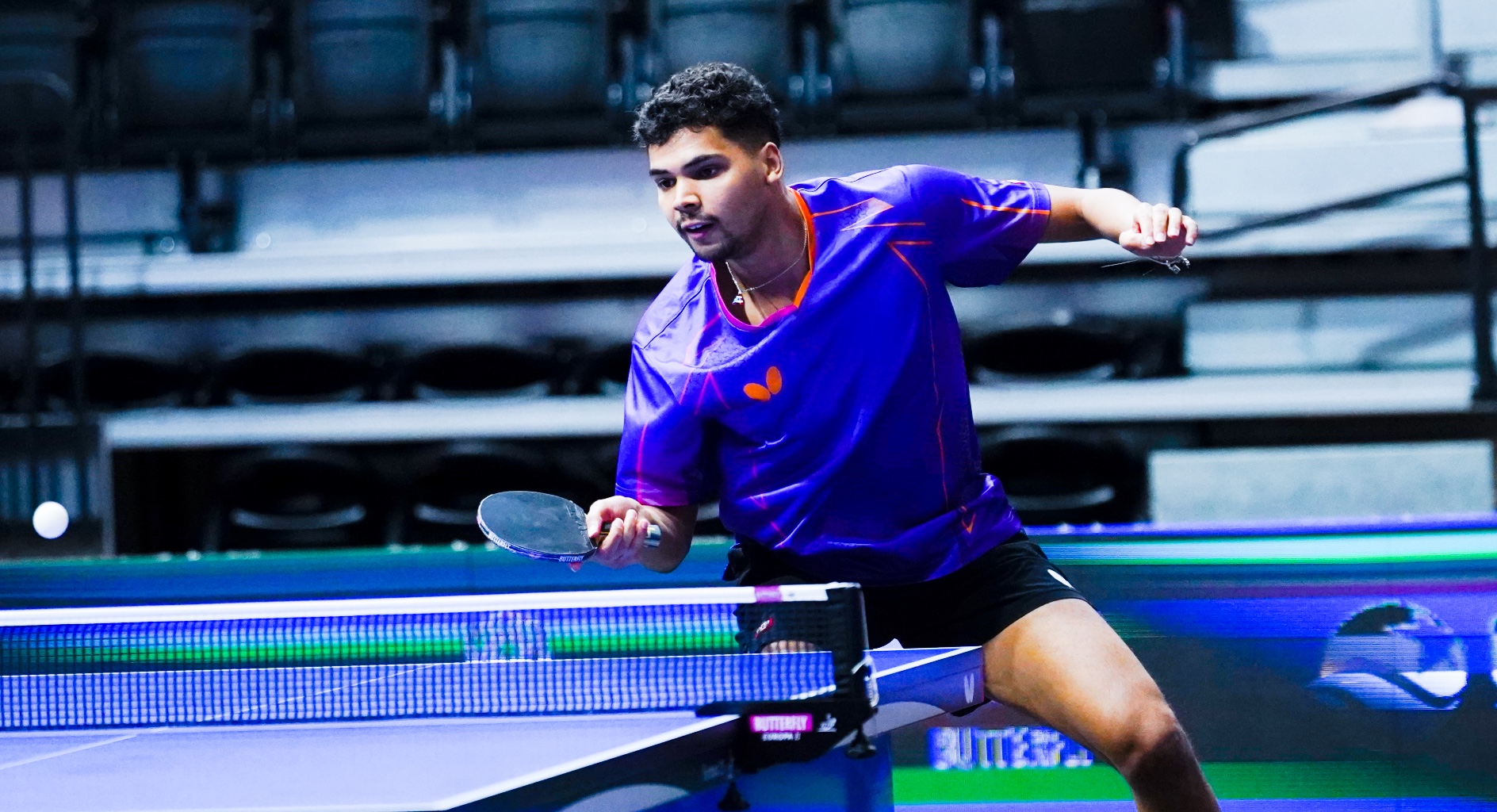 Angel Naranjo - Two Backhands, One or Two Forehands